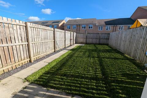 3 bedroom terraced house for sale, Bobbin Crescent, Darlington