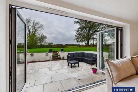 4 bedroom detached bungalow for sale, Oaks Cottage, Wicketthorn, Kirkpatrick Fleming, DG11