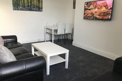 1 bedroom property to rent, Simonside Terrace, Newcastle Upon Tyne