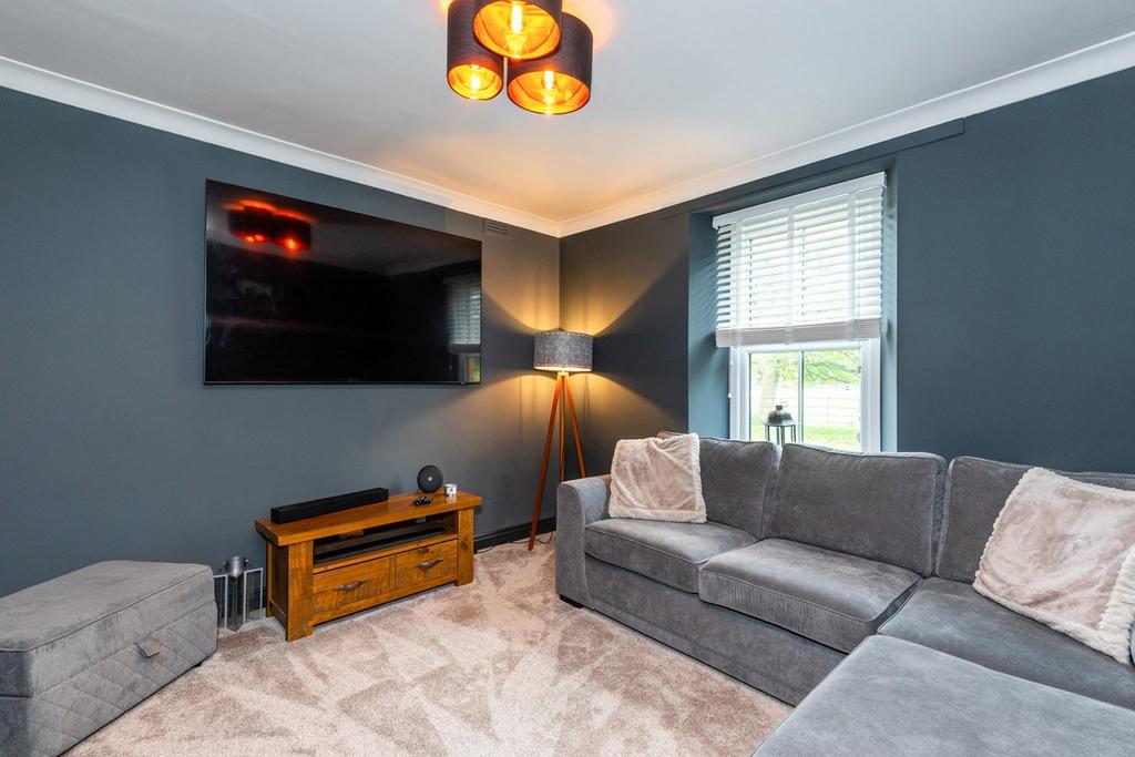 Snug/Cinema Room