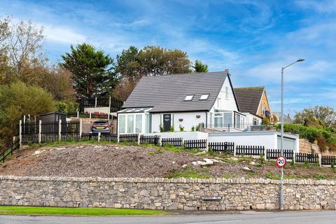3 bedroom detached house for sale, Gronant Hill, Gronant, Flintshire LL19 9SR