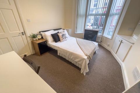 undefined, Cotswold Street, L7 2PY,