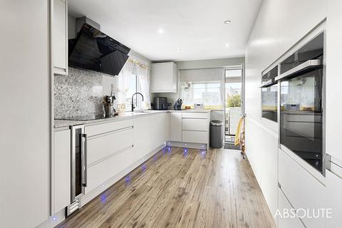 undefined, Dolphin Court Road, Paignton, TQ3
