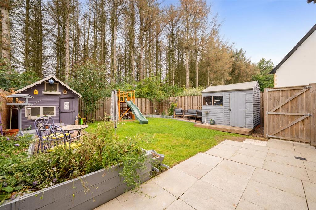 24 Dunglass Road Coldstream-17.jpg