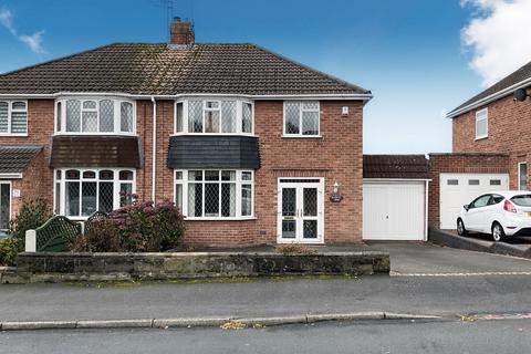 Meriden Avenue, Stourbridge DY8
