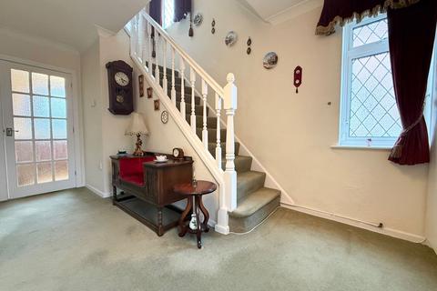 undefined, Meriden Avenue, Stourbridge DY8