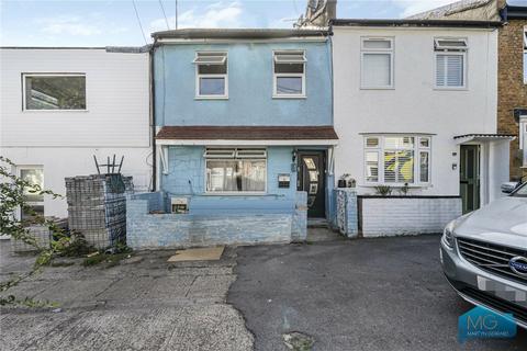 undefined, Summers Row, North Finchley, London, N12