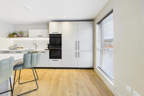 undefined, Apartment 4, 60 Little London Road