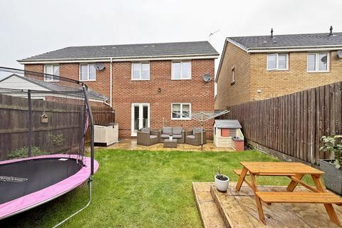 undefined, Llanharan, Pontyclun CF72