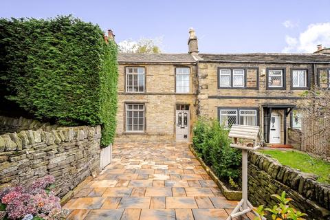 Cowrakes Road, Huddersfield, HD3