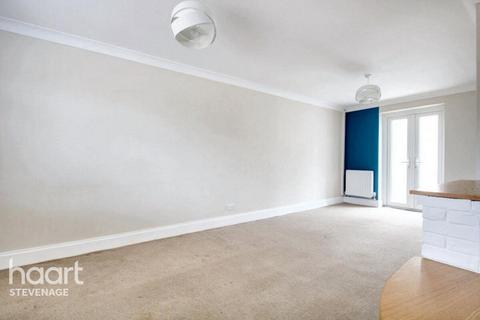 5 Barleycroft, Stevenage, SG2 9NP