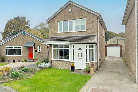 Bourbon Close, Wibsey, Bradford, BD6