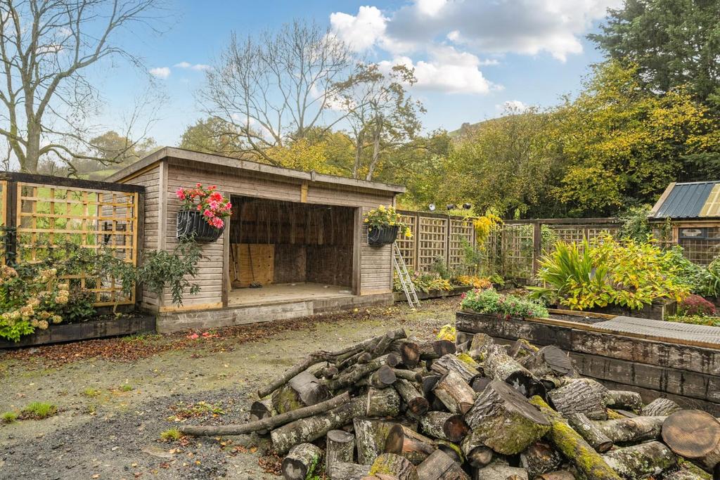 Covered shed.jpg