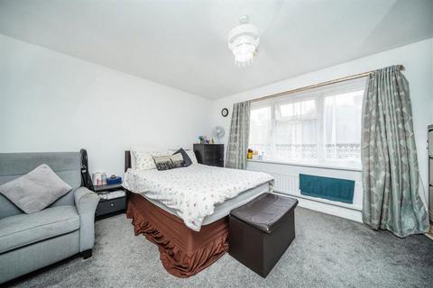 undefined, Ashfield Street, London E1
