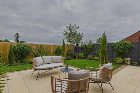 14 Bay Tree Close, Upton Upon Severn, Worcester, WR8 0SZ