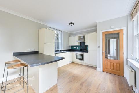 Gilbert Close, London SE18