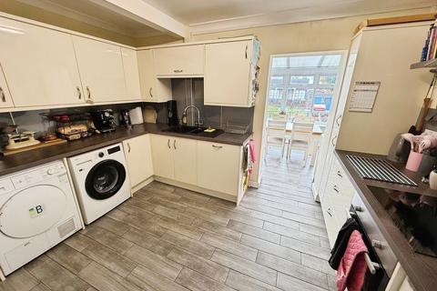3 bedroom semi-detached house for sale, Sunnyside, Hinckley