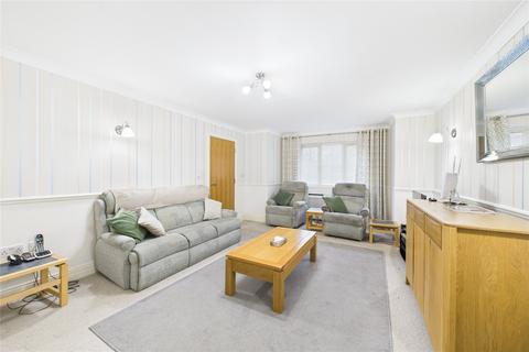 undefined, Village Close, Wokingham, Berkshire, RG41