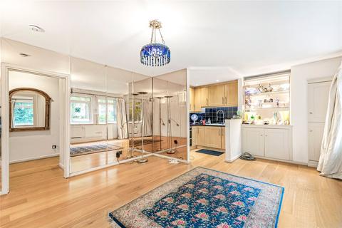 1 bedroom apartment for sale, Elm Park Gardens, Chelsea, London, SW10