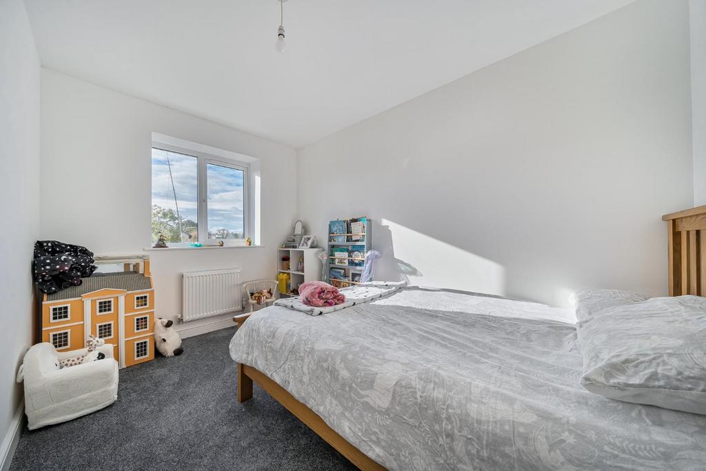 Bedroom 2.jpg