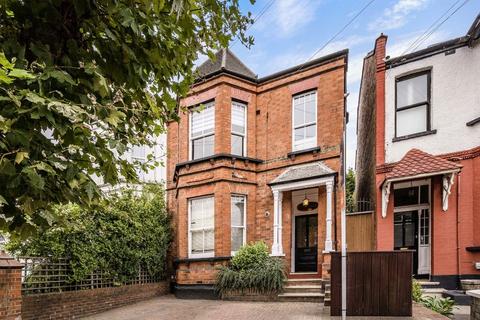 Mount Road, London NW4