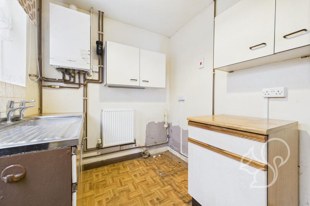 CAM01254 G0-PR0332-STILL010.jpg