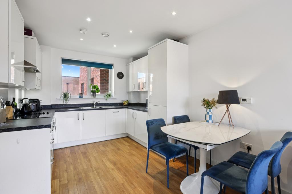 Kitchen   Dining