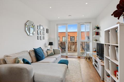 undefined, Myers Court, Brentford, Greater London, TW8