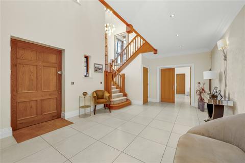 7 bedroom detached house to rent, Chavey Down Road, Winkfield Row, Bracknell, Berkshire, RG42