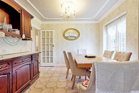 undefined, The Elkins, Romford, RM1