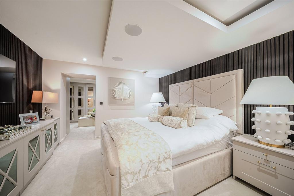 Lower Bedroom