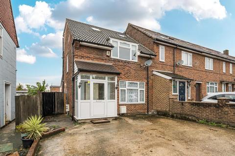 undefined, Courtenay Avenue,  Harrow,  HA3