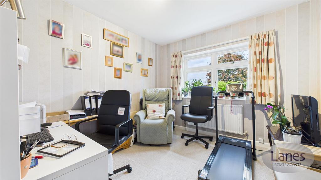 CAM03457 G0-PR0035-STILL033.jpg