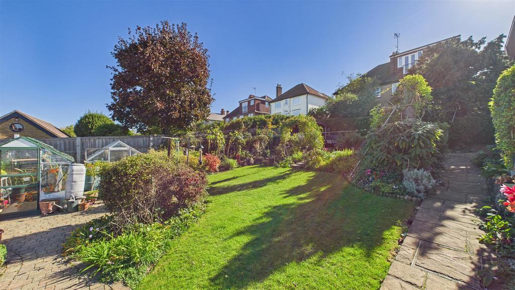 CAM03457 G0-PR0034-STILL017.jpg