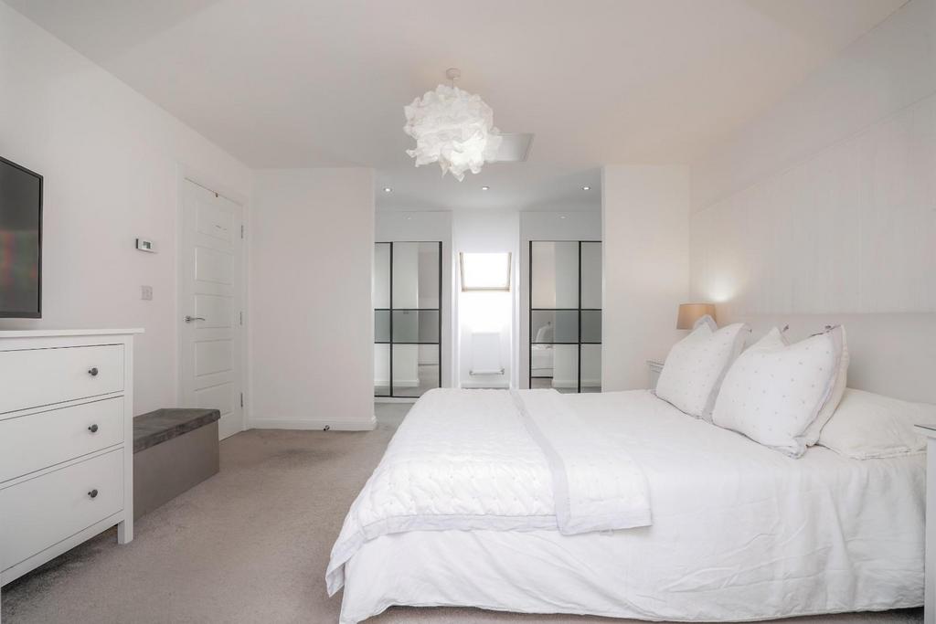 9 Waddington Drive, Snaith, DN14 9 FA DSC00826.jpg