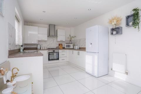 undefined, Waddington Drive, Snaith, DN14 9FA
