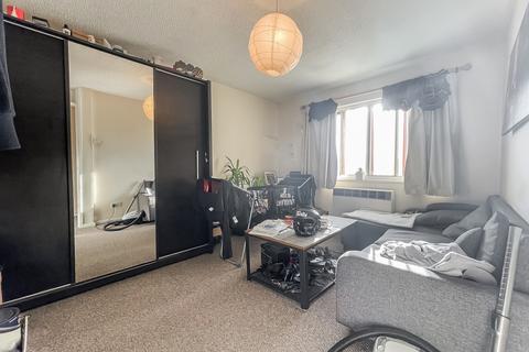 1 bedroom apartment to rent, Parklands, Banbury OX16