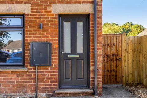 3 bedroom end of terrace house for sale, Willesby Road, Spalding