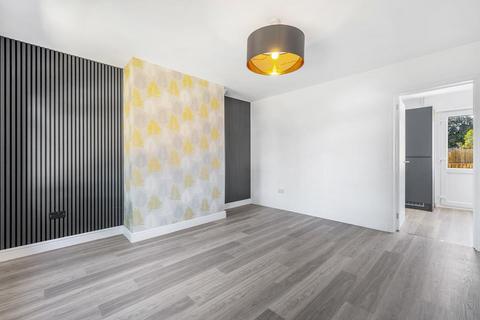 3 bedroom end of terrace house for sale, Willesby Road, Spalding