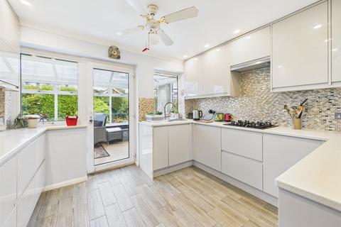 3 bedroom detached bungalow for sale, Warren Drive, Mundesley, Norwich