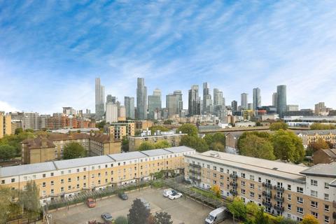 2 bedroom apartment for sale, Newton Place, London E14
