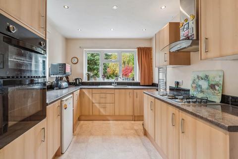 undefined, Knutsford Avenue, North Watford