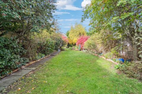undefined, Knutsford Avenue, Watford, WD24