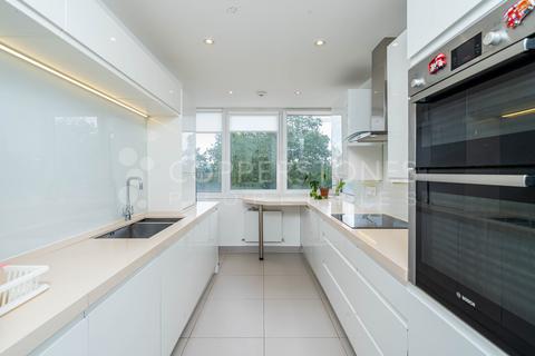 4 bedroom apartment for sale, Raynham, Norfolk Crescent, London W2