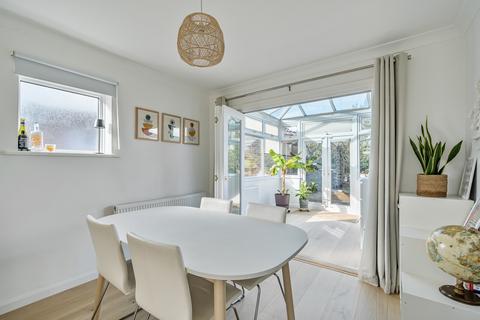 3 bedroom semi-detached house for sale, Peatmore Avenue, Pyrford, GU22