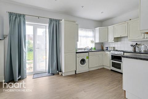 3 bedroom terraced house for sale, Headcorn Road, Thornton Heath