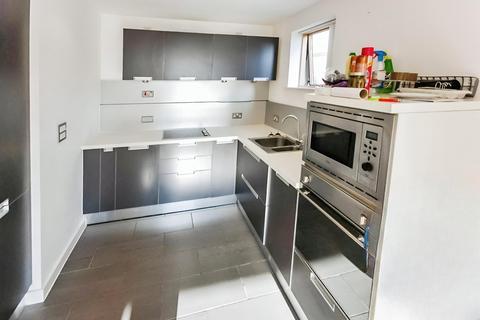 2 bedroom flat for sale, Barton Place, 2 Hornbeam Way, Green Quarter, Manchester City Centre, M4