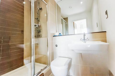 2 bedroom flat for sale, Barton Place, 2 Hornbeam Way, Green Quarter, Manchester City Centre, M4