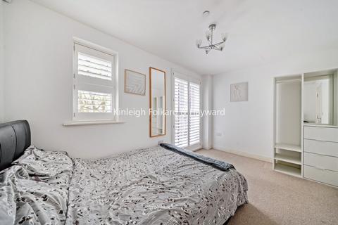 4 bedroom terraced house for sale, Renwick Drive, Bromley, BR2