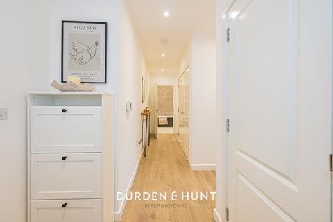 1 bedroom apartment for sale, Whittle Drive, Hornchurch, RM12